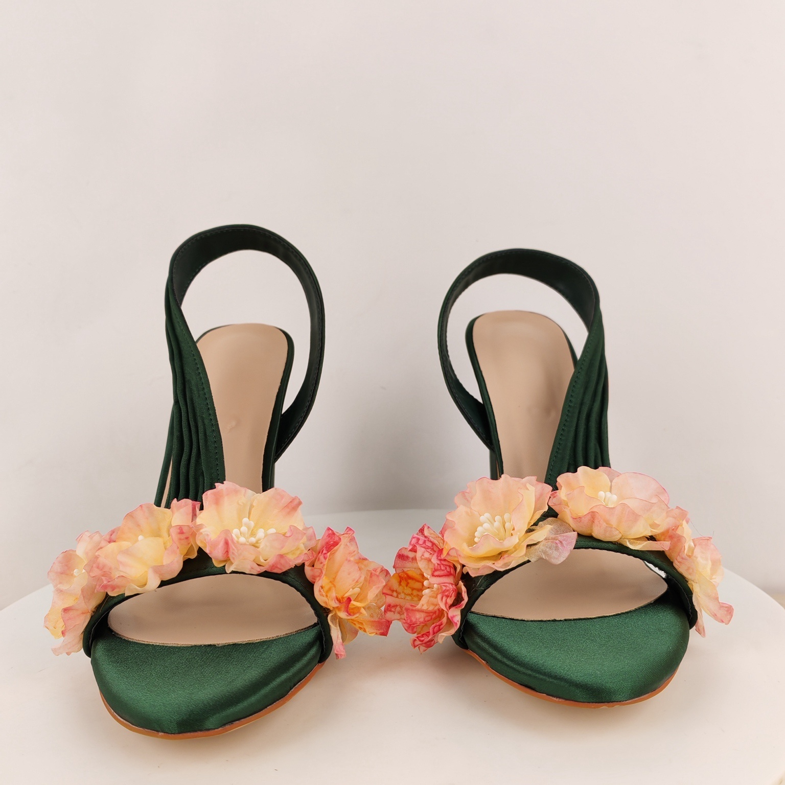 Slingback-Sandalen mit Blockab – Slip Dress Satin Bewertung und Preis